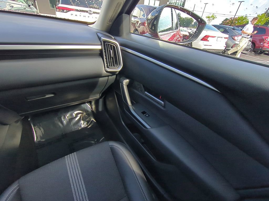 Used 2026 MAZDA CX-50 2.5 Hybrid w/ Preferred Pkg AWD/4WD image 16