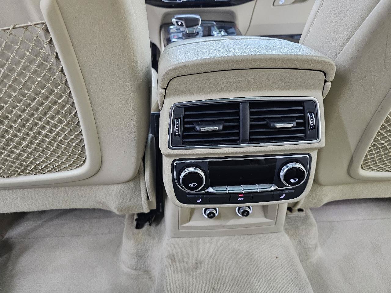 Used 2018 Audi Q7 3.0T Prestige AWD/4WD image 29