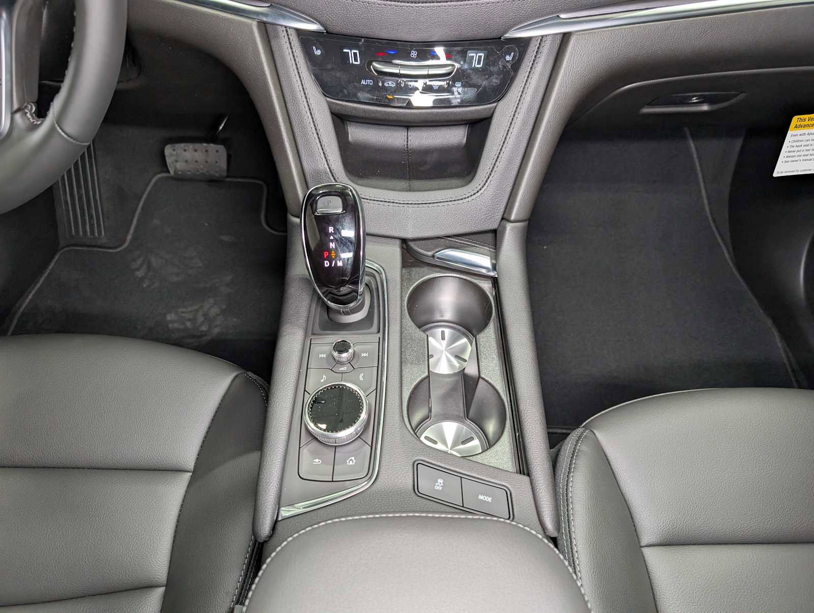 New 2026 Cadillac XT5 Luxury AWD/4WD image 13