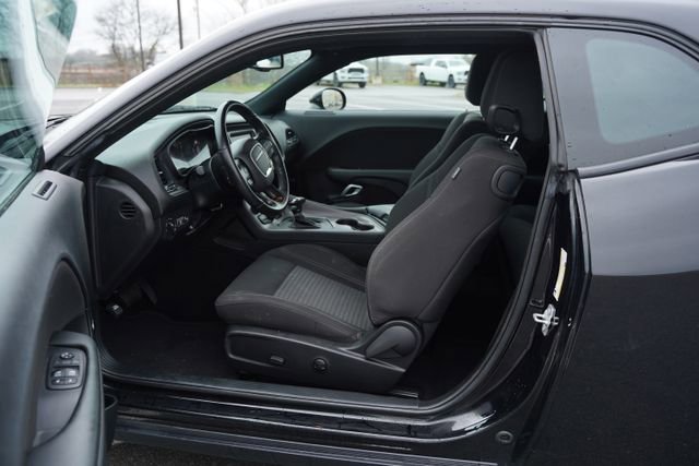 Used 2023 Dodge Challenger SXT w/ Blacktop Package image 12