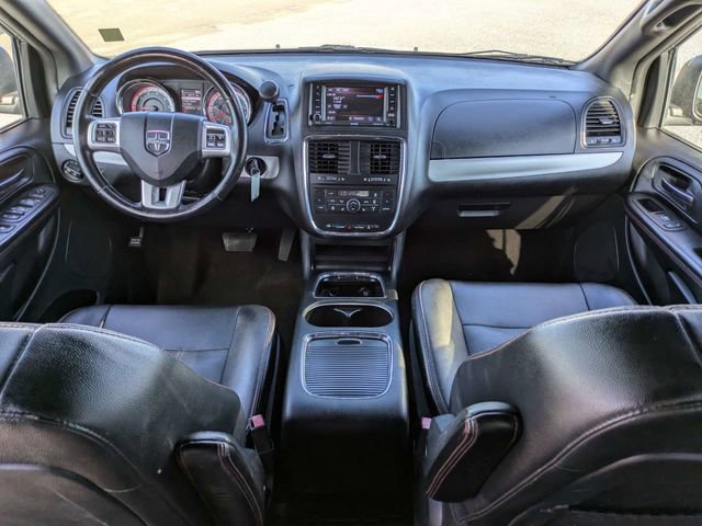 Used 2019 Dodge Grand Caravan GT image 17