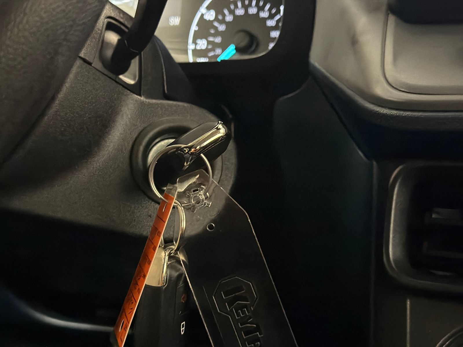 Used 2022 Ford Maverick XL FWD image 24
