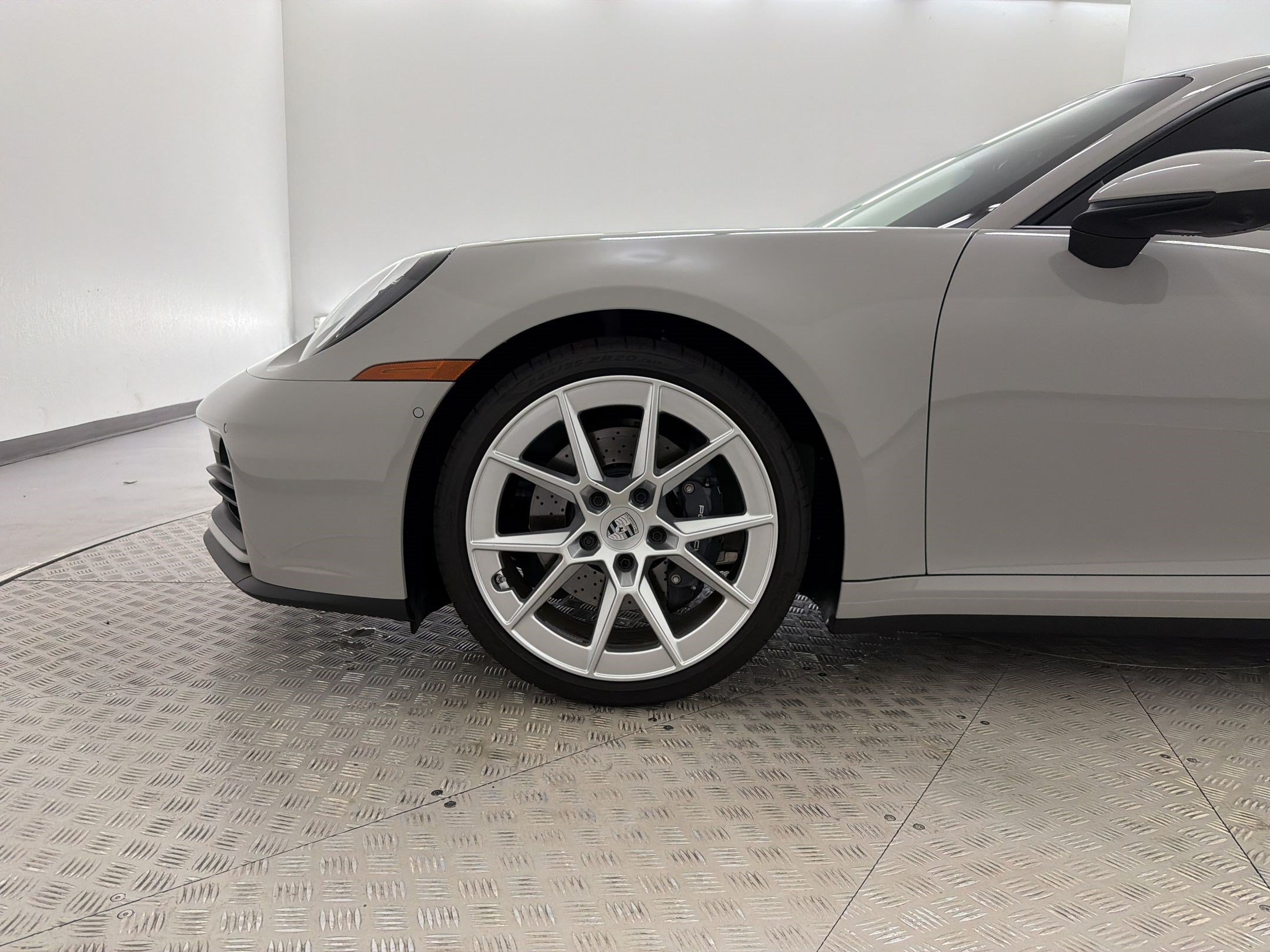 Certified 2025 Porsche 911 Carrera RWD image 22