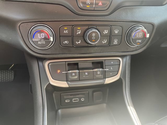 Used 2023 GMC Terrain Denali AWD/4WD image 35