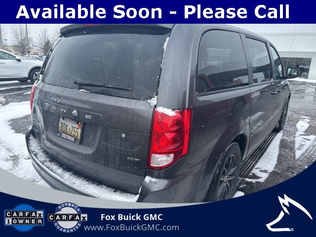 Used 2017 Dodge Grand Caravan GT image 4