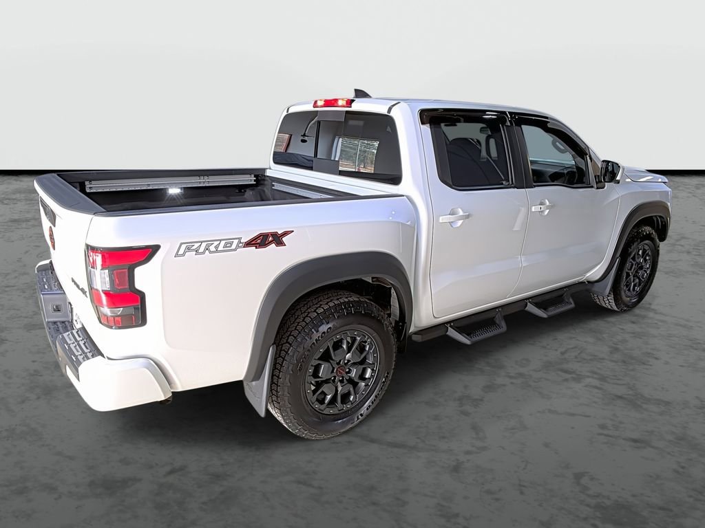 Used 2023 Nissan Frontier PRO-4X w/ Pro Convenience Package image 4