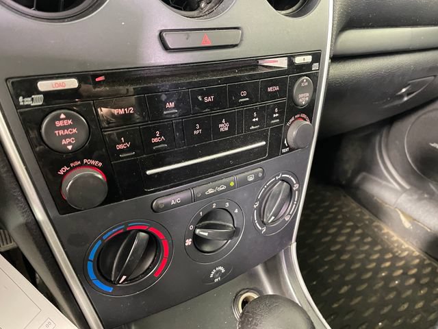 Used 2006 MAZDA MAZDA6 i Sport w/ Bose Audio & Moonroof Pkg FWD image 8