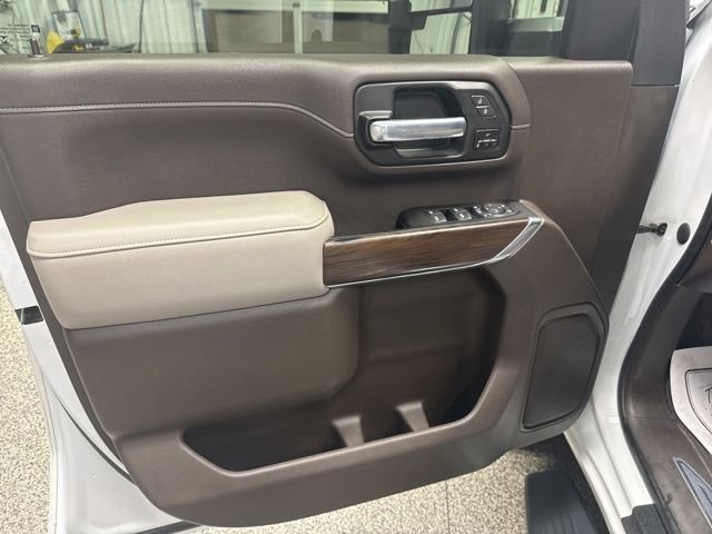 Used 2023 GMC Sierra 2500 SLT w/ SLT Convenience Package AWD/4WD image 9