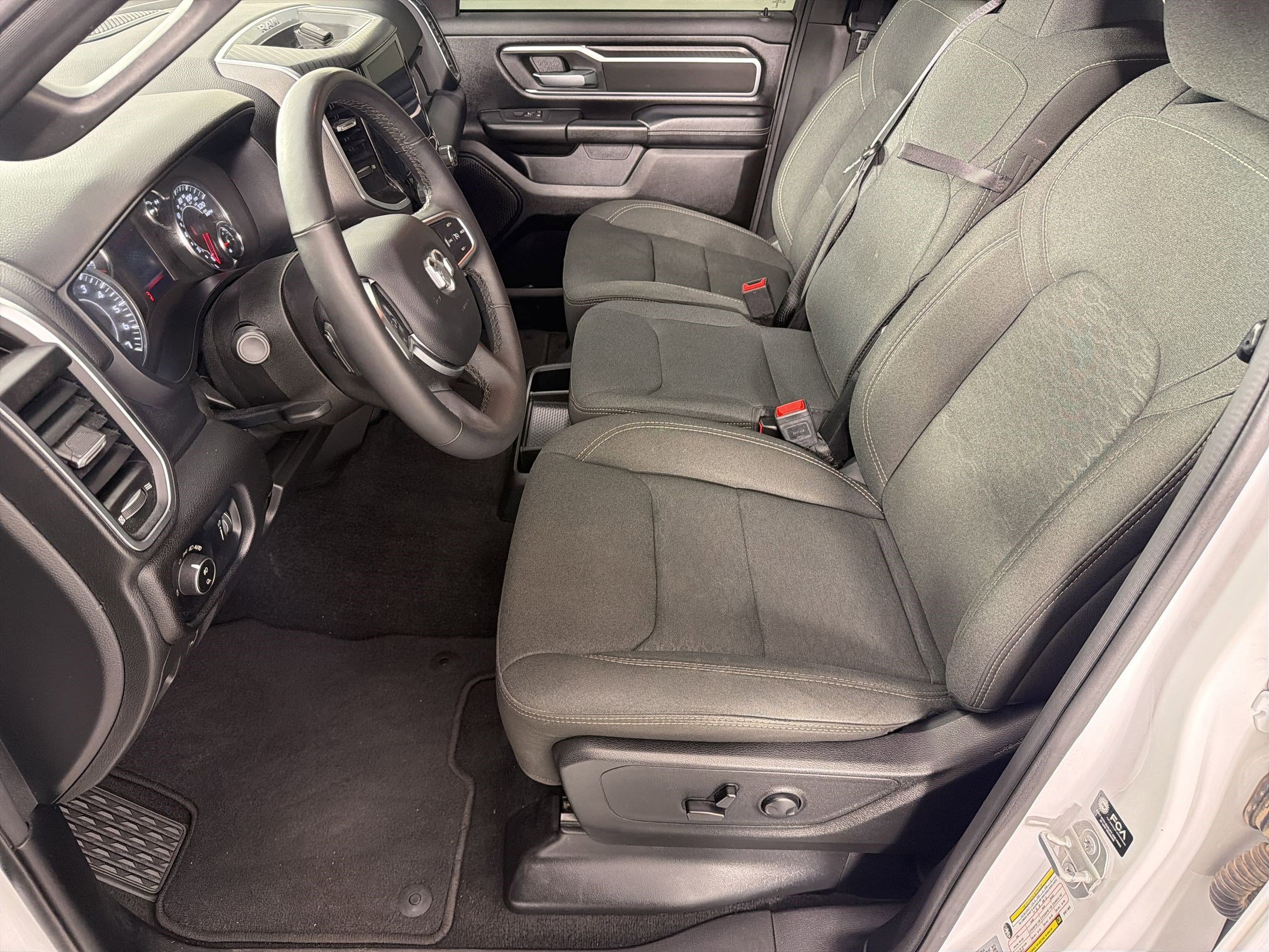 Used 2025 RAM 1500 Lone Star image 5