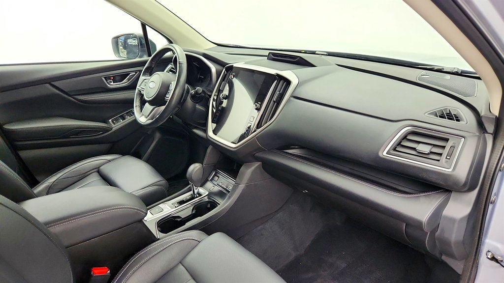 Used 2023 Subaru Ascent Limited AWD/4WD image 25