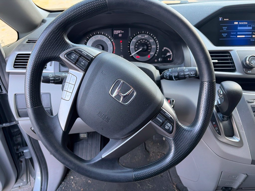 Used 2016 Honda Odyssey LX image 16