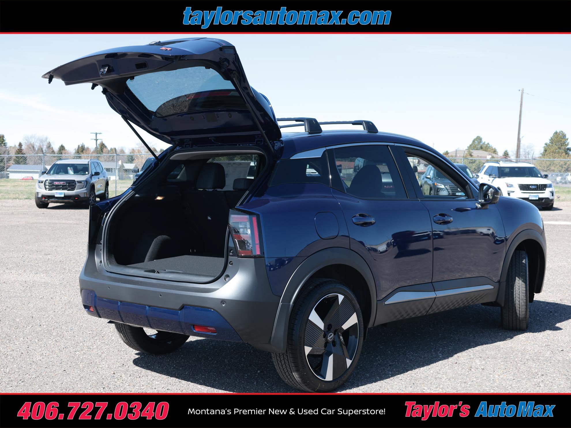 New 2026 Nissan Kicks SR w/ Cold Weather Package FWD image 30