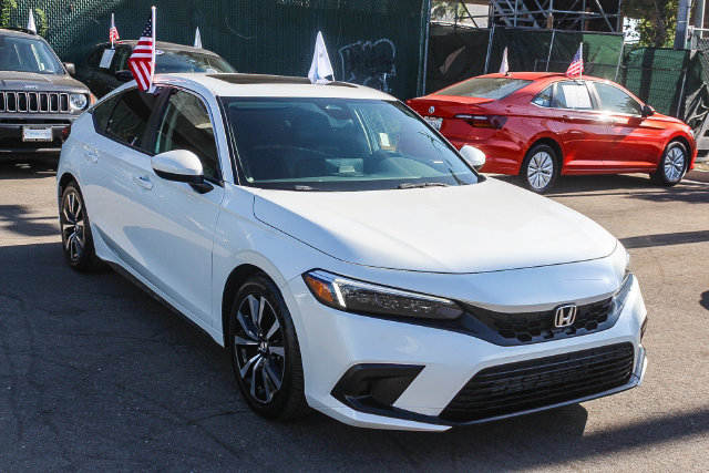 Used 2023 Honda Civic EX-L image 3