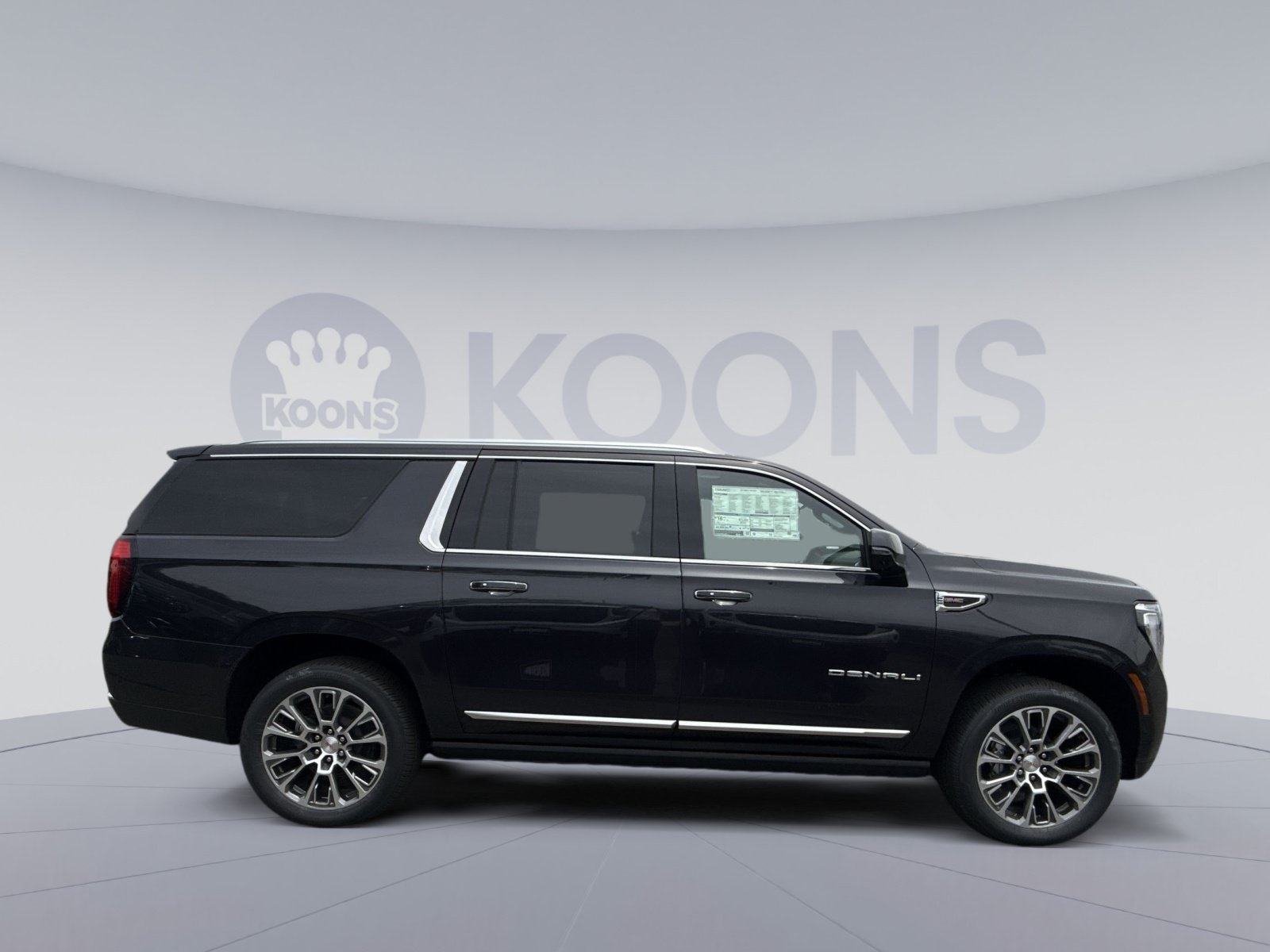 New 2026 GMC Yukon XL Denali w/ Denali Reserve Package AWD/4WD image 8