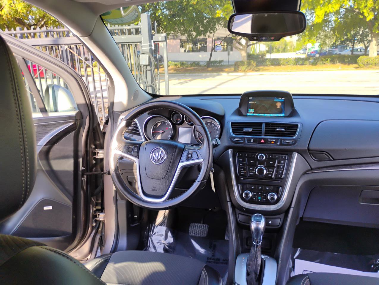 Used 2014 Buick Encore Convenience FWD image 28