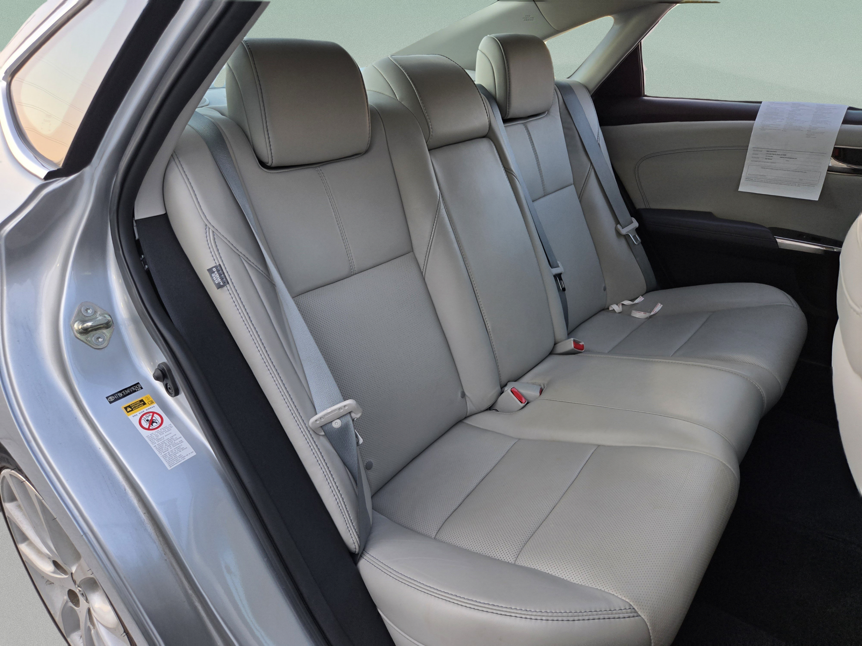 Used 2015 Toyota Avalon Limited FWD image 26
