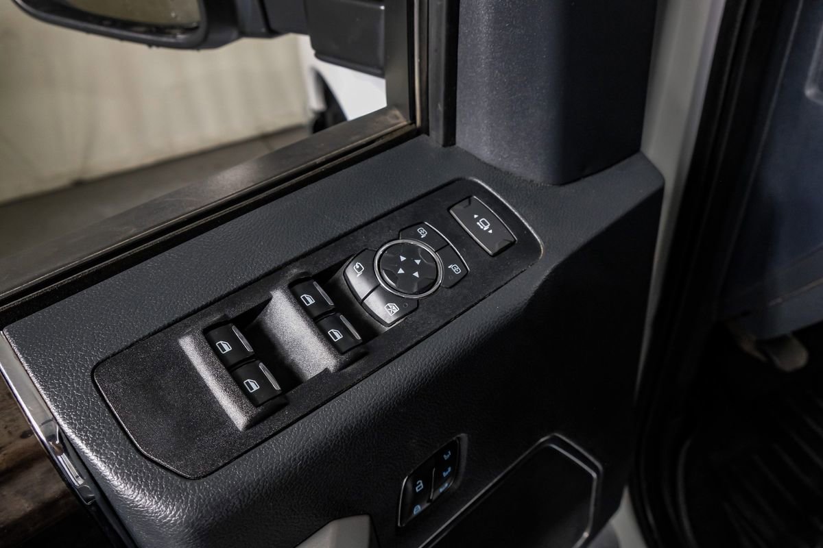 Used 2022 Ford F350 Lariat w/ Lariat Ultimate Package image 33