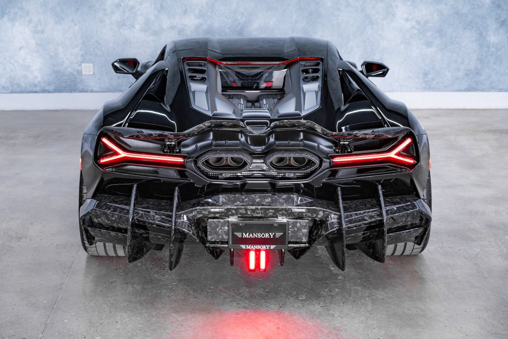 Used 2024 Lamborghini Revuelto AWD/4WD image 23