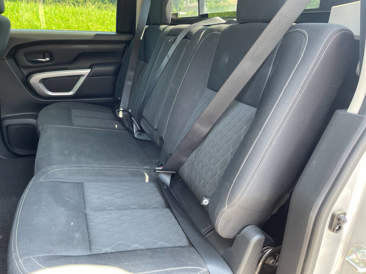 Used 2017 Nissan Titan SV RWD image 20