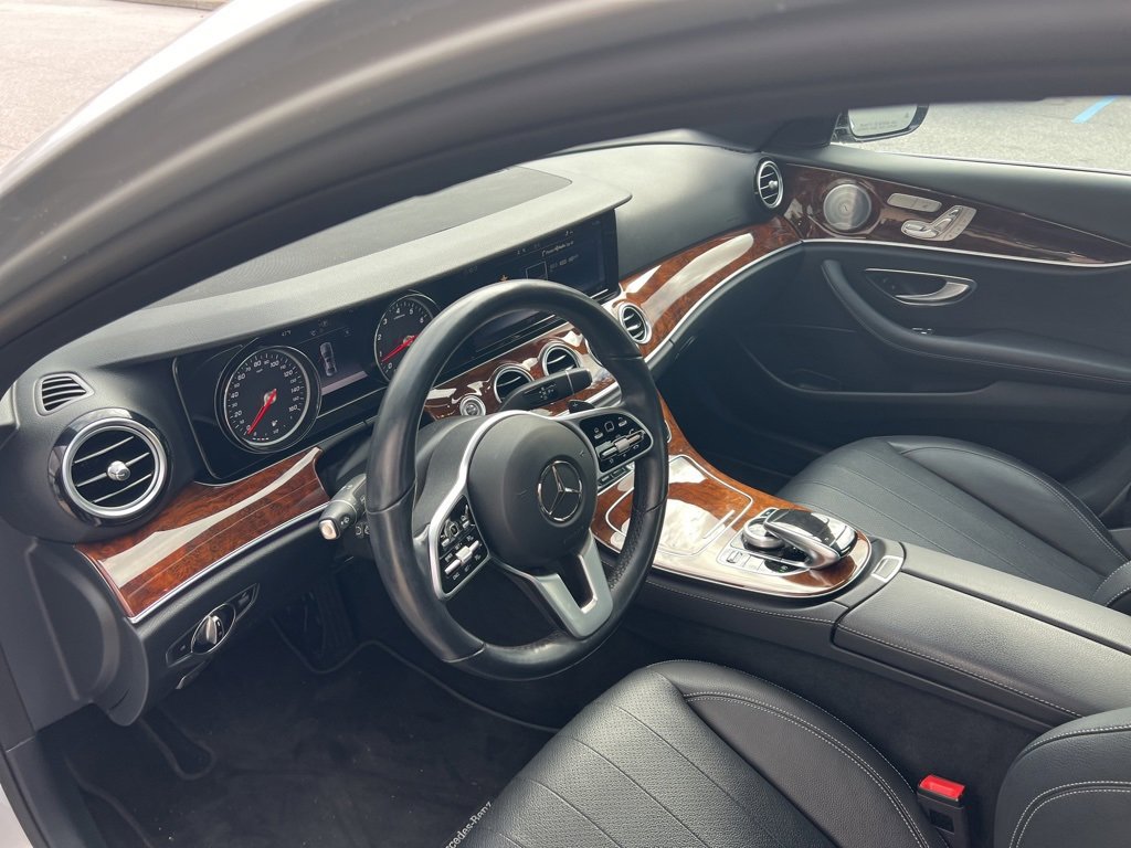 Used 2019 Mercedes-Benz E 300 4MATIC image 52