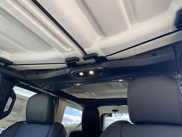 New 2026 Jeep Wrangler Sahara image 10