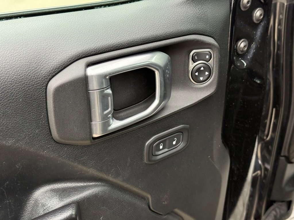 Used 2021 Jeep Wrangler Unlimited Sport image 11