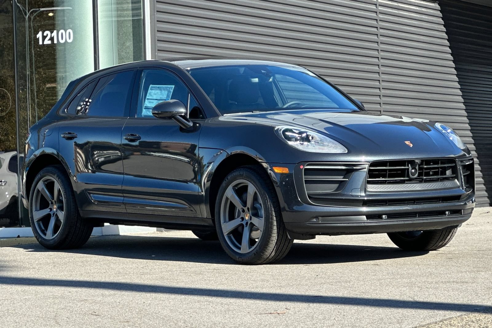 New 2026 Porsche Macan AWD/4WD image 10