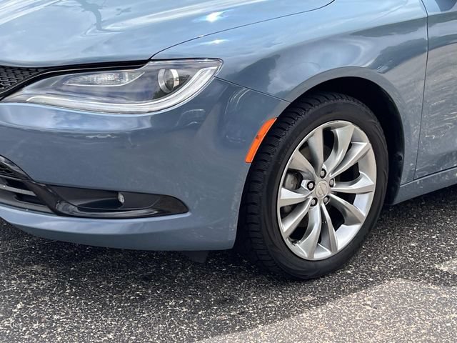 Used 2015 Chrysler 200 S w/ Comfort Group FWD image 9