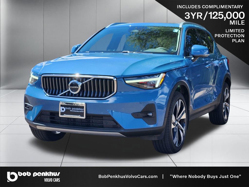 Used 2024 Volvo XC40 B5 Plus w/ Protection Package Premier AWD/4WD image 23