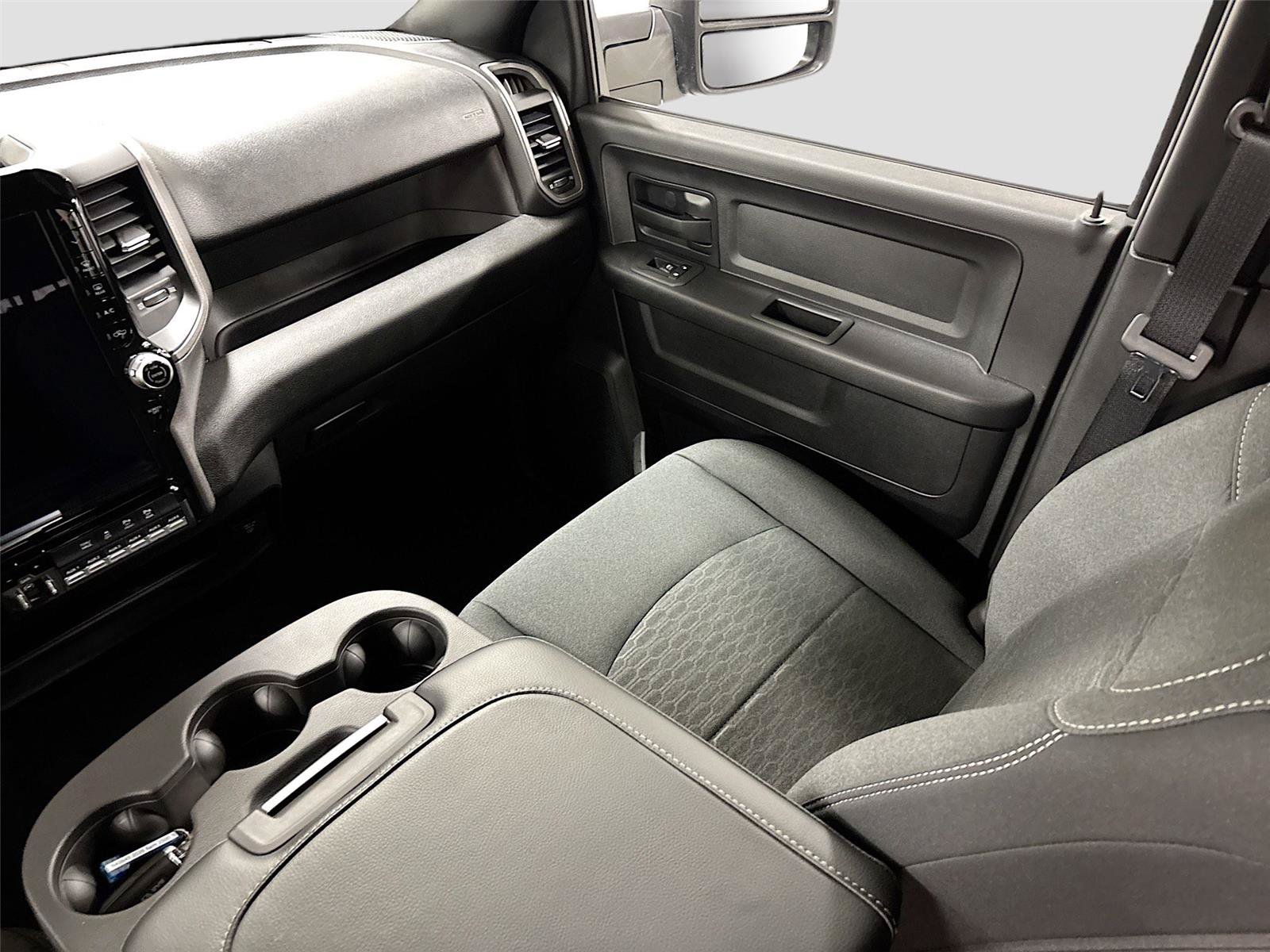 New 2026 RAM 2500 Tradesman AWD/4WD image 23