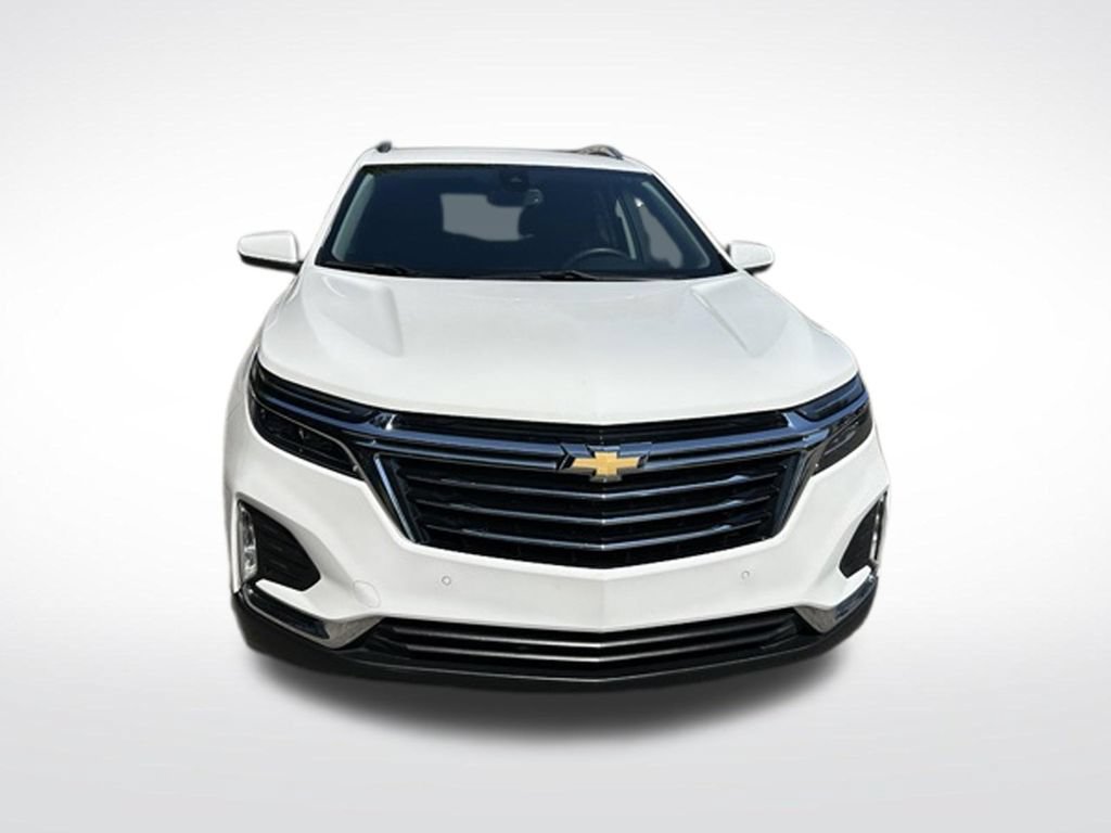 Used 2024 Chevrolet Equinox Premier w/ LPO, Floor Liner Package AWD/4WD image 9
