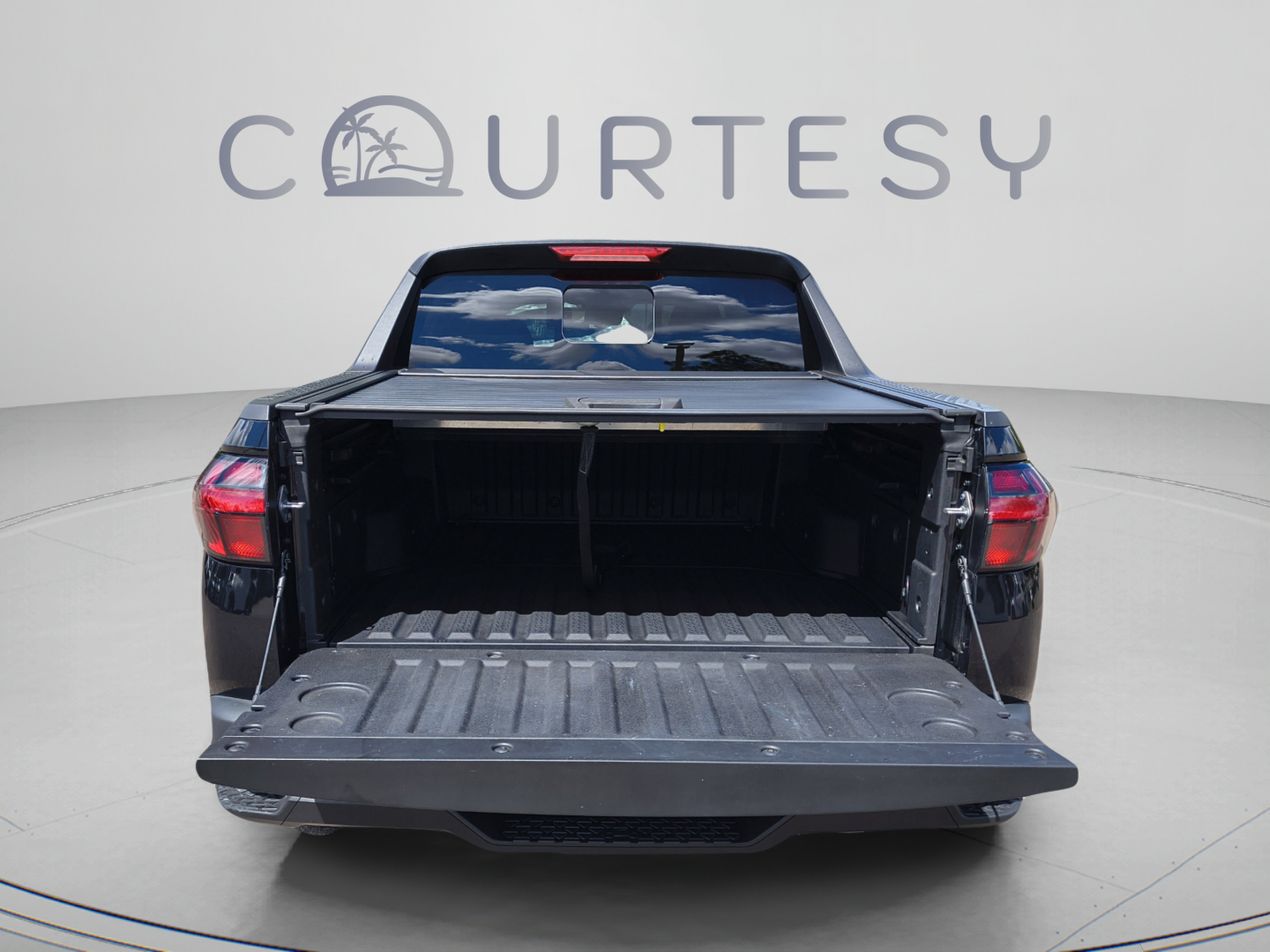 Used 2024 Hyundai Santa Cruz SEL w/ Activity Package FWD image 10