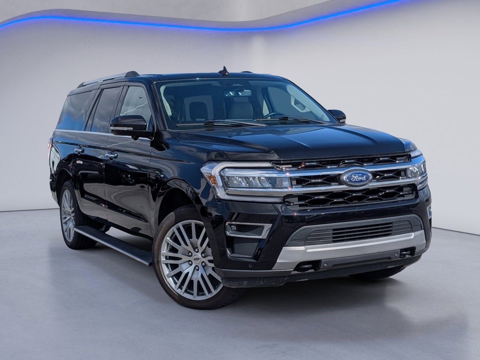 Used 2023 Ford Expedition Max Limited image 2