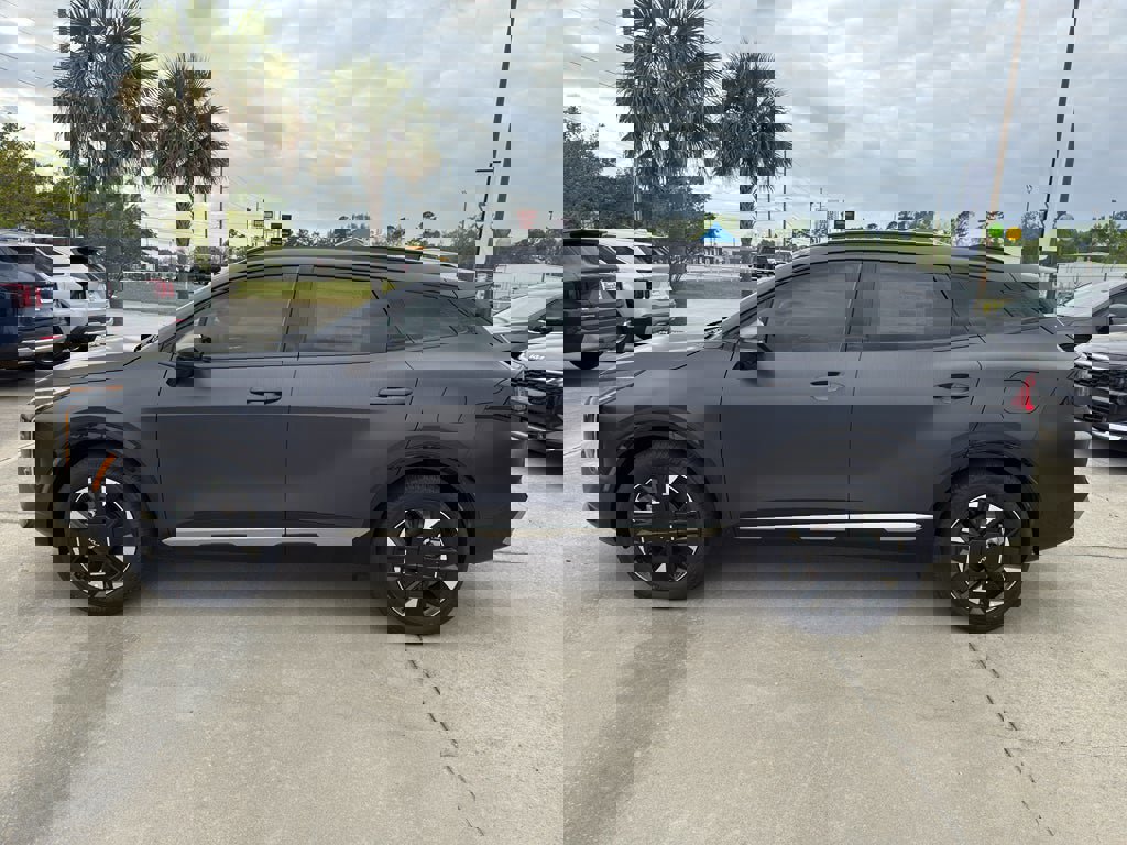 New 2026 Kia Sportage SX image 4