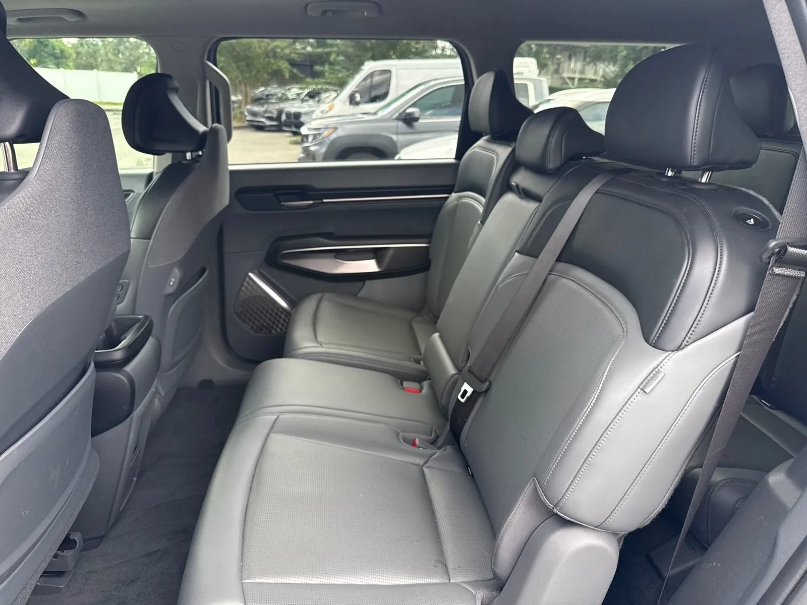 Used 2026 Kia EV9 Light RWD image 17