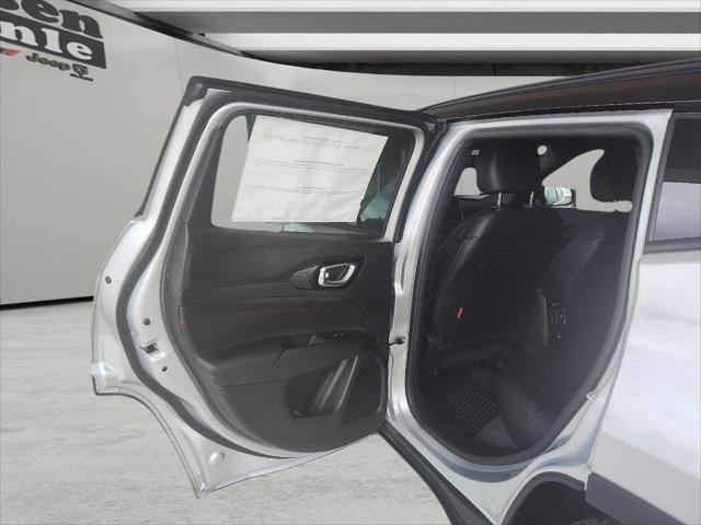 New 2026 Jeep Compass Trailhawk AWD/4WD image 33