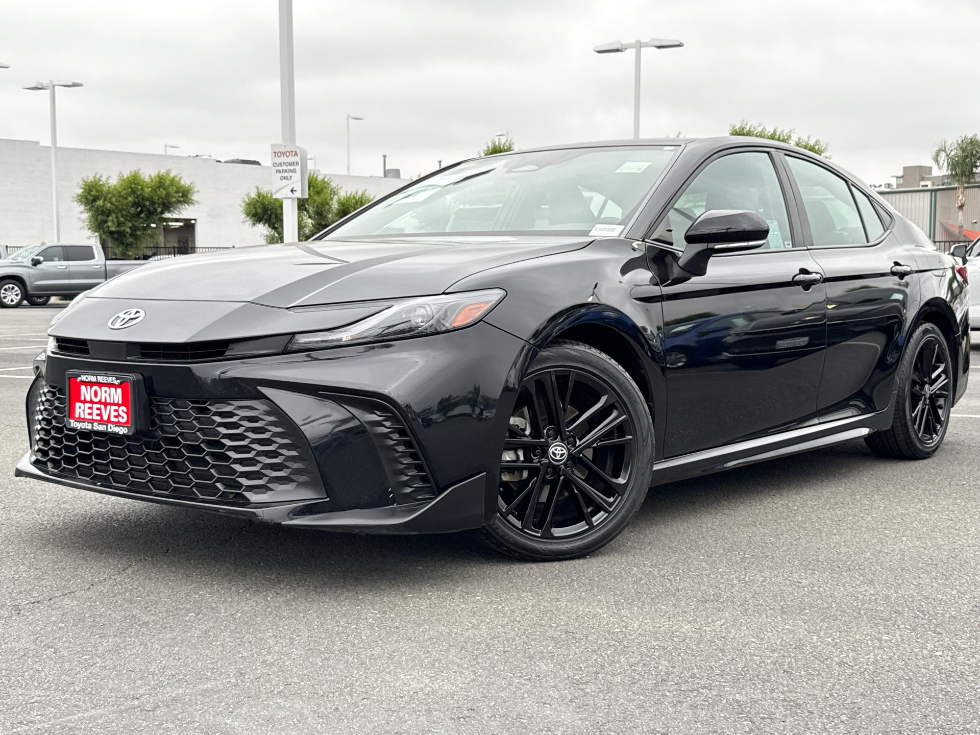 Certified 2025 Toyota Camry SE FWD image 2