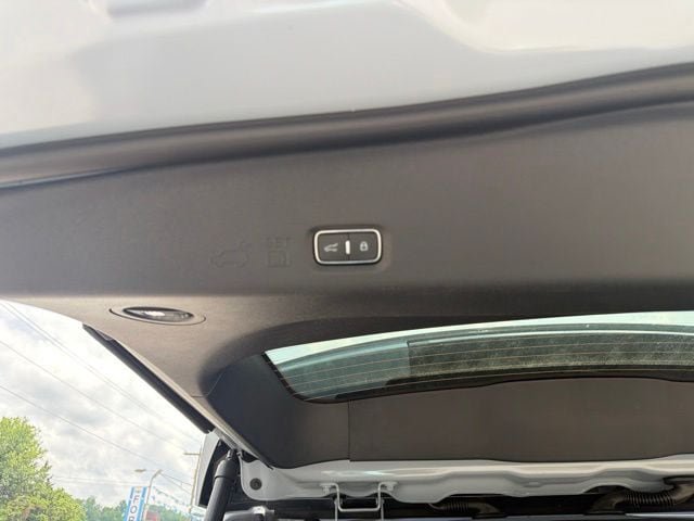 New 2026 Ford Expedition Max Active AWD/4WD image 9