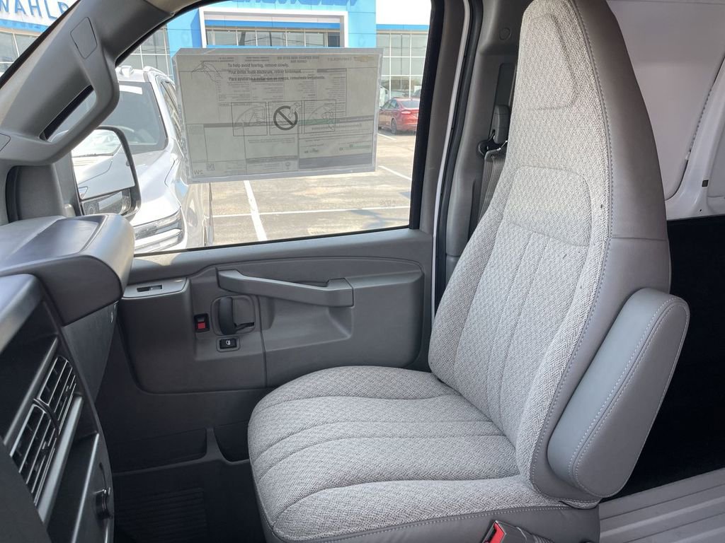 New 2025 Chevrolet Express 3500 Extended w/ Driver Convenience Package RWD image 17
