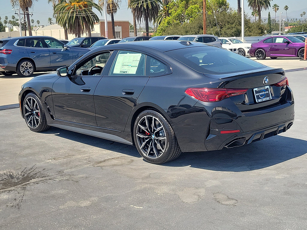 New 2026 BMW M440i w/ Premium Package RWD image 2