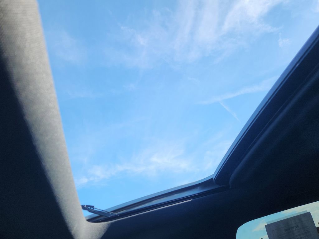 Used 2023 GMC Canyon AT4X image 26