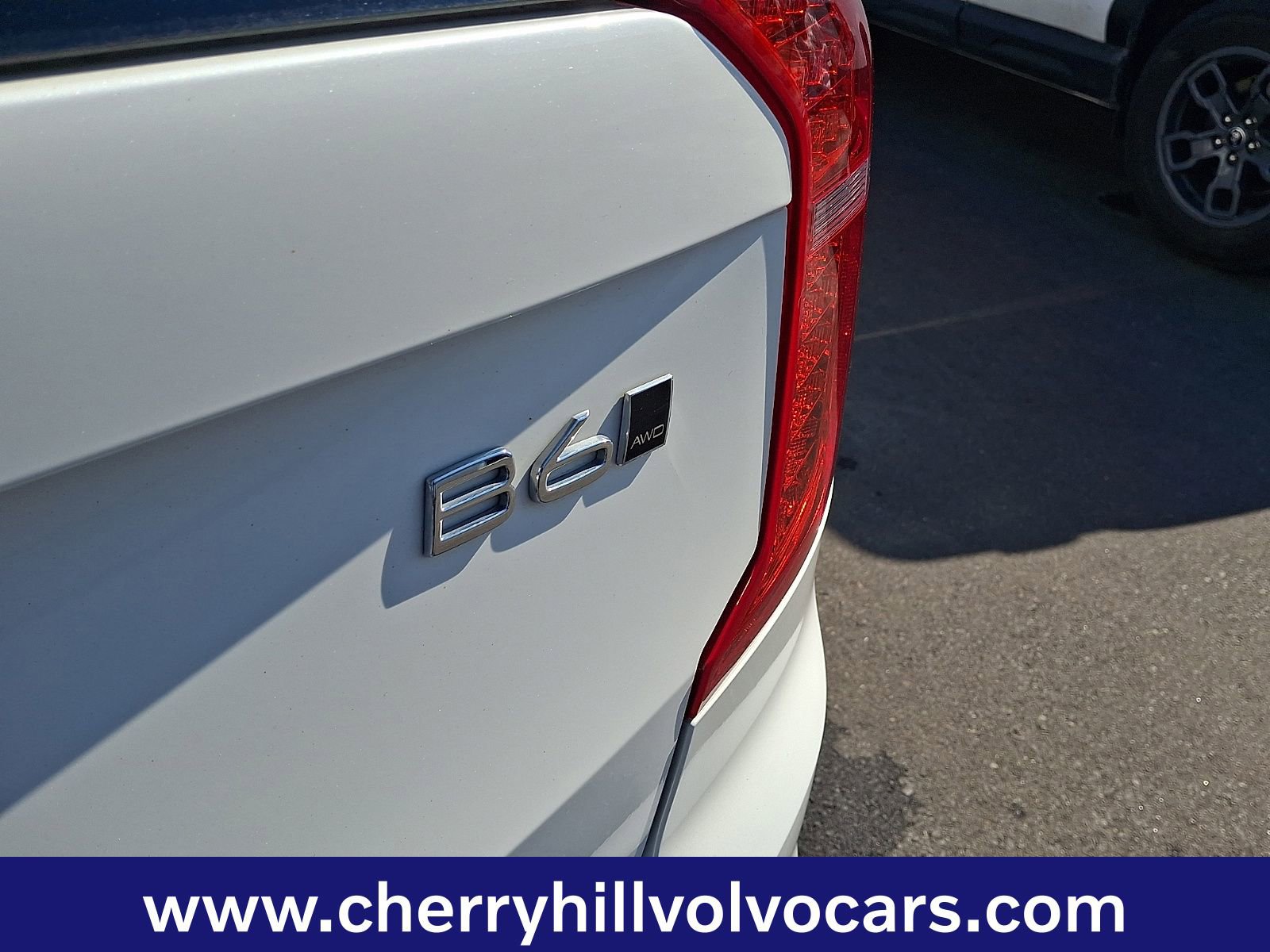 Certified 2023 Volvo XC90 B6 Core w/ Climate Package image 31