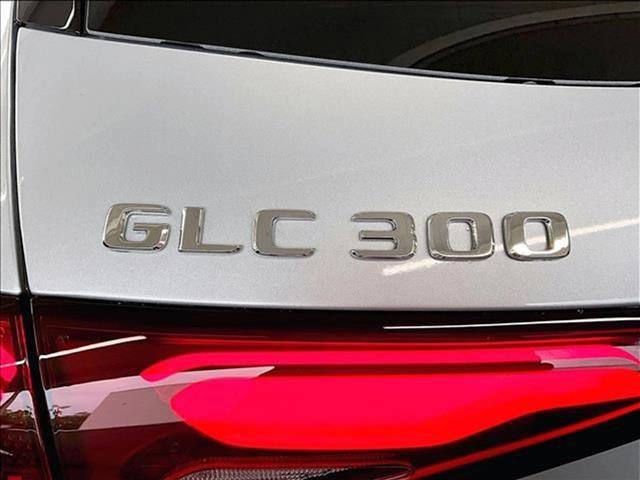 New 2026 Mercedes-Benz GLC 300 image 28