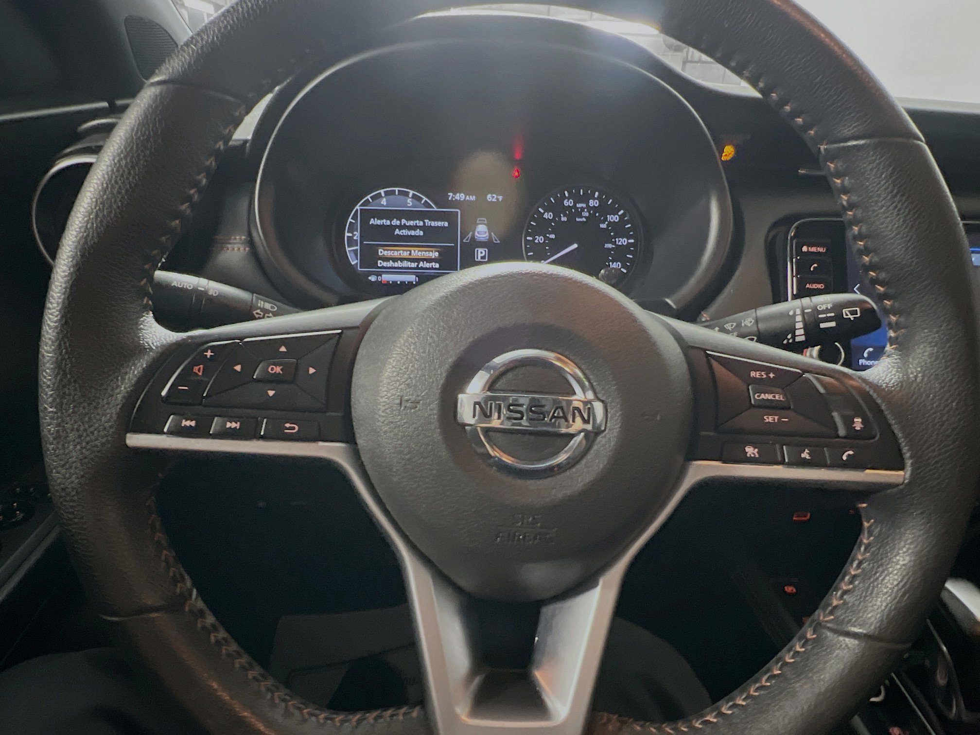 Used 2021 Nissan Kicks SR image 18