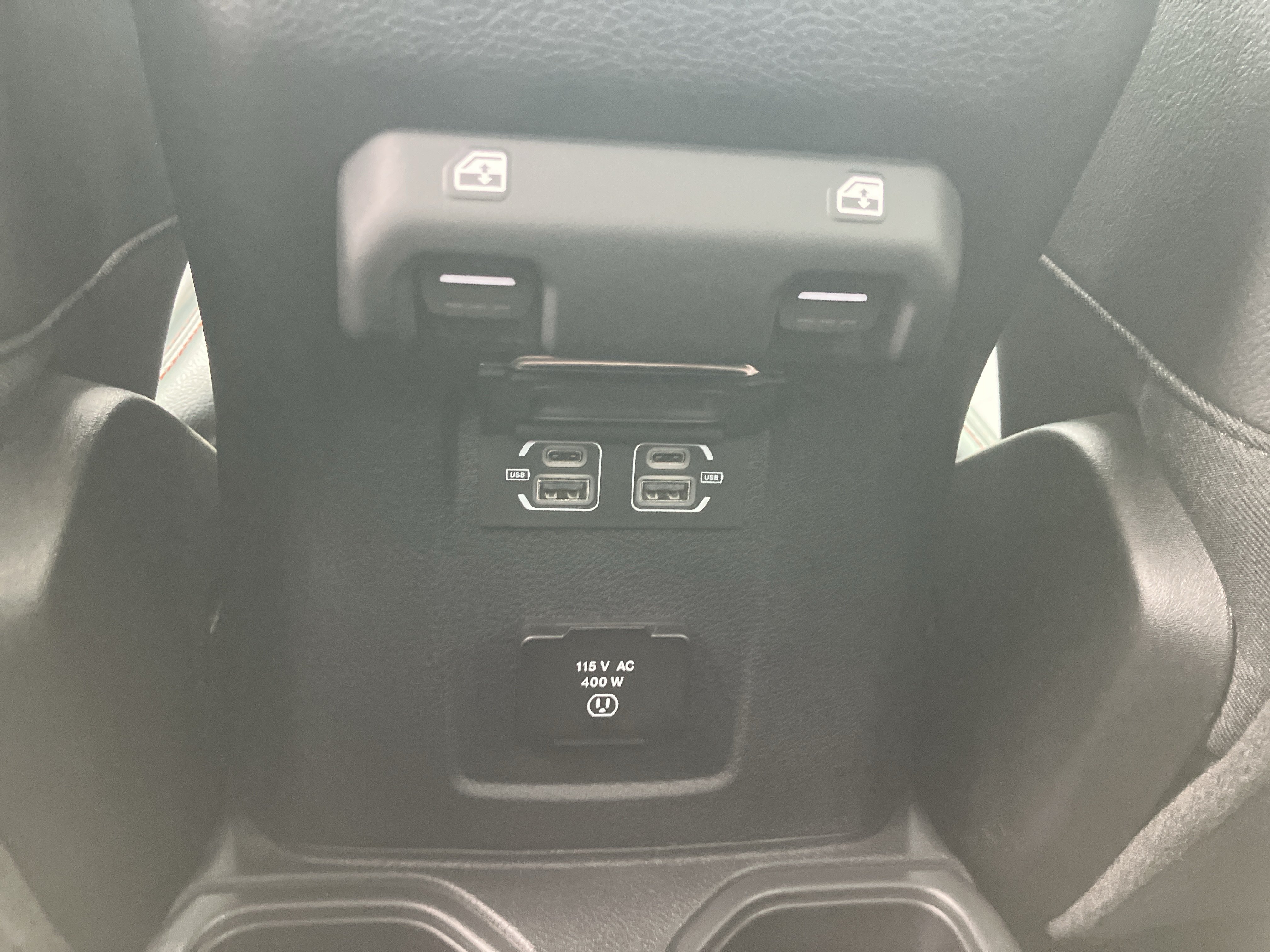 Used 2022 Jeep Gladiator Rubicon w/ LED Lighting Group AWD/4WD image 14