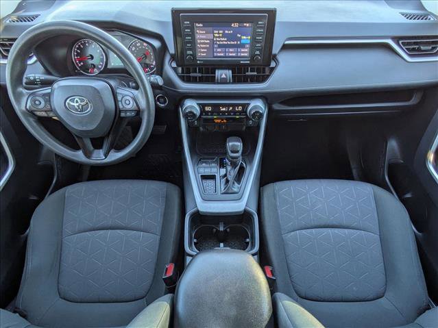 Used 2022 Toyota RAV4 XLE image 17