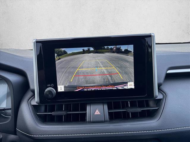 Certified 2025 Toyota RAV4 XLE FWD image 13