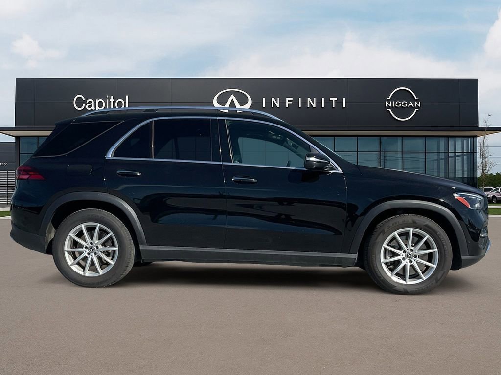 Used 2024 Mercedes-Benz GLE 450e 4MATIC image 4