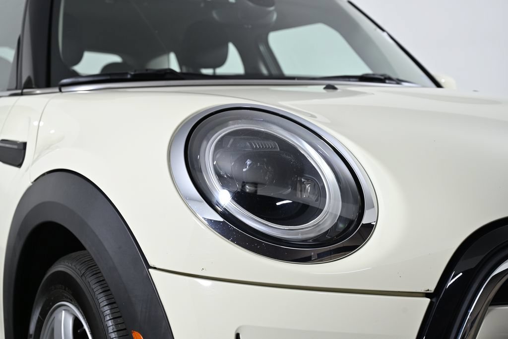 Certified 2022 MINI Cooper 4-Door Hardtop FWD image 10