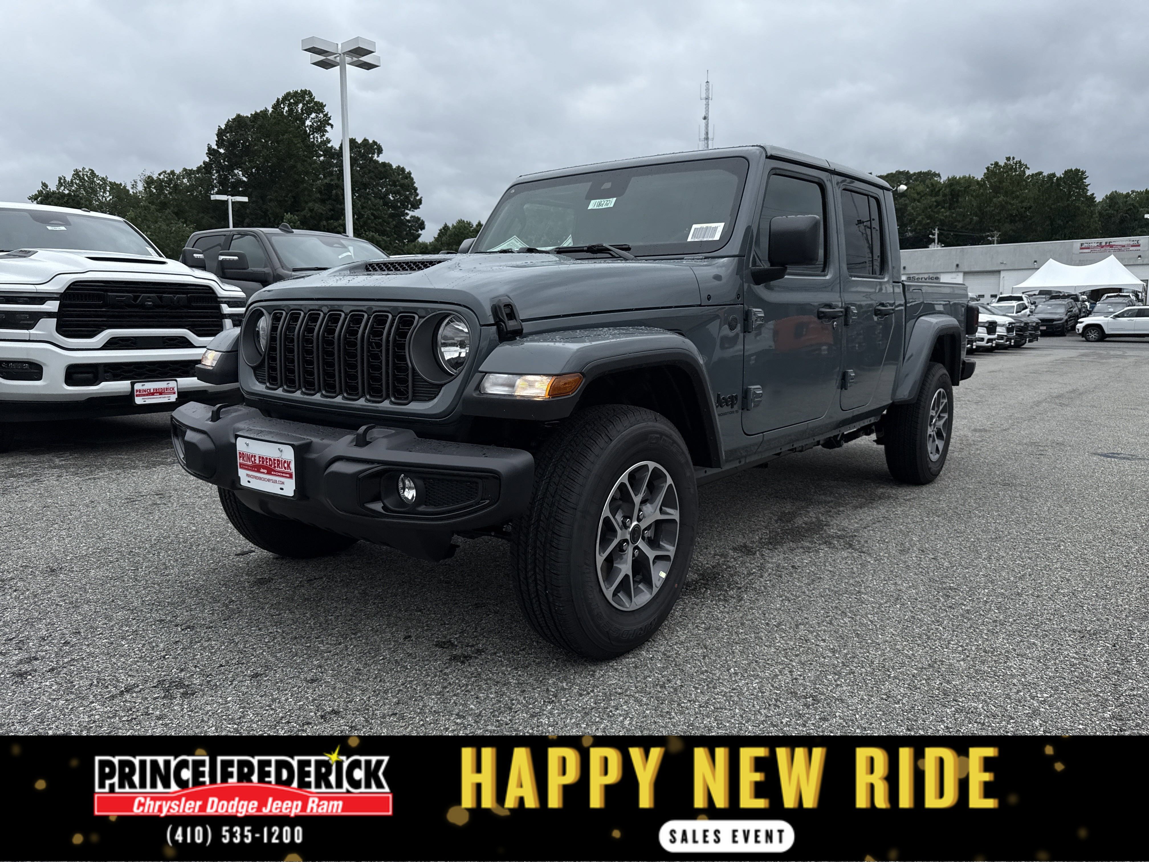 New 2025 Jeep Gladiator Sport image 7